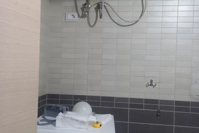 Shtepi me qera Apartament ne Tirane, 2+1, Mobilimi E mobiluar, Pagesa 450  Euro.