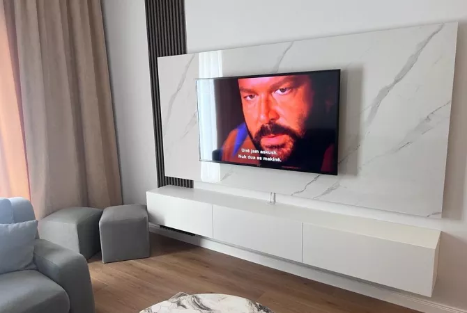 Shtepi me qera Apartament ne Tirane, 2+1, Mobilimi E mobiluar, Pagesa 450  Euro.