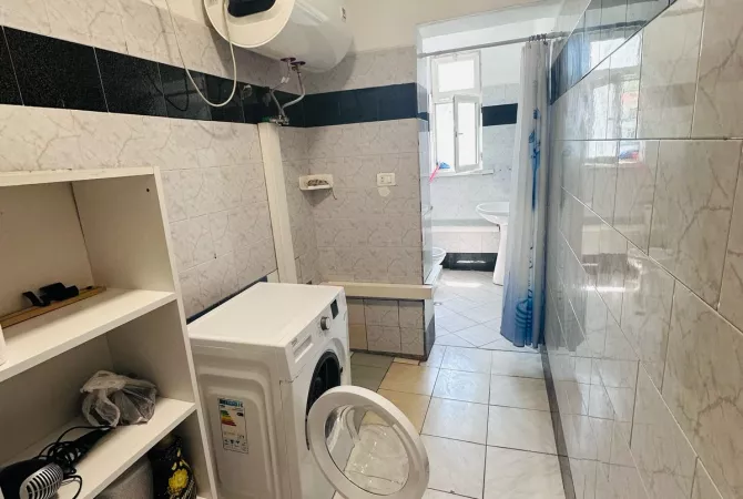 Shtepi me qera Apartament ne Tirane, 2+1, Mobilimi E mobiluar, Pagesa 550  Euro.