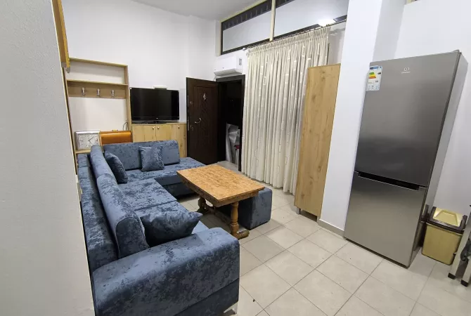 Shtepi me qera 1+1 ne Tirane - 400 Euro