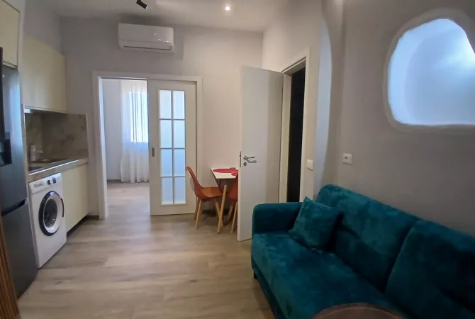 Shtepi me qera 1+1 ne Tirane - 550 Euro