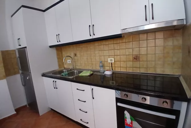 Casa in affitto 2+1 a Tirana - 350 Euro