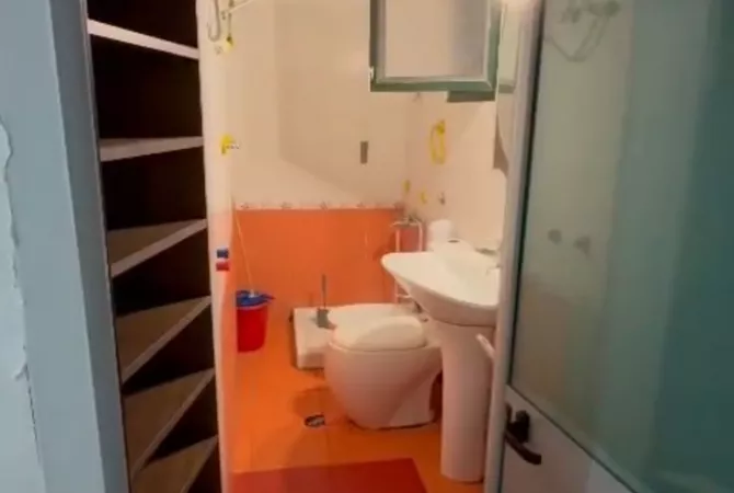 Casa in affitto Garsoniere a Tirana - 200 Euro