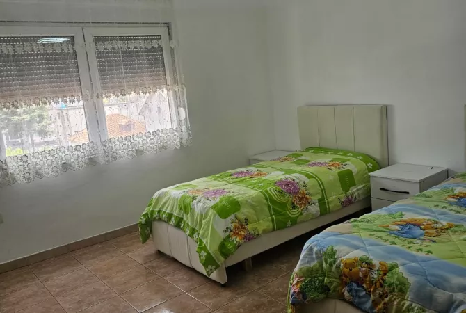 Shtepi me qera 3+1 ne Tirane - 700 Euro