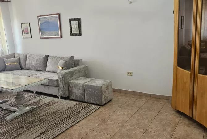 Casa in affitto 3+1 a Tirana - 700 Euro