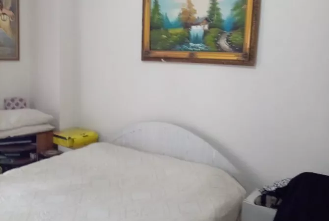 Shtepi me qera Apartament ne Tirane, 2+1, Mobilimi E mobiluar, Pagesa 55,000  Leke.