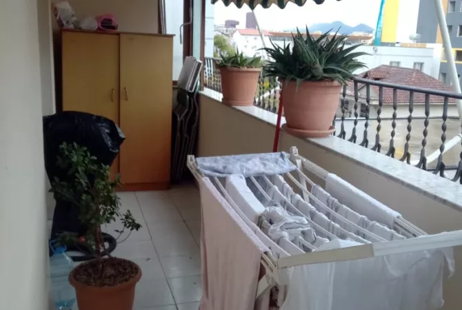 Shtepi me qera Apartament ne Tirane, 2+1, Mobilimi E mobiluar, Pagesa 55,000  Leke.