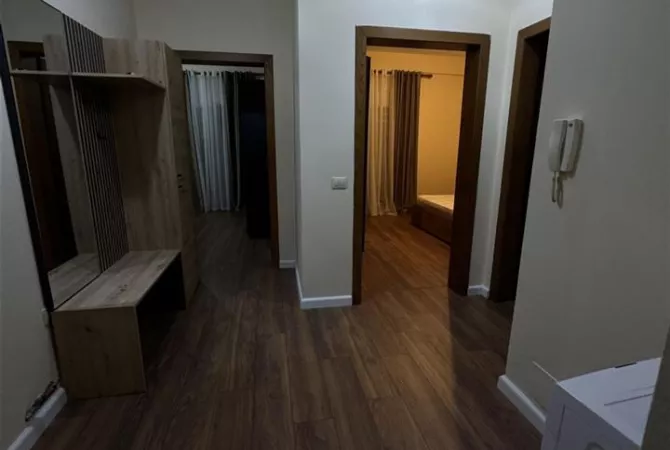 Shtepi me qera Apartament ne Tirane, 2+1, Mobilimi E mobiluar, Pagesa 60,000  Leke.