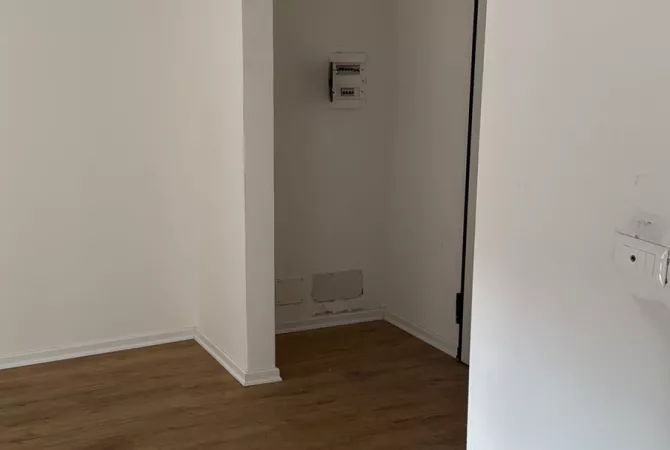 Apartment for rent in Tirana 1+1, Emty