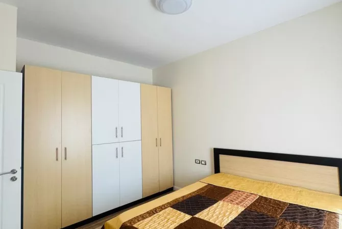 Shtepi me qera 1+1 ne Tirane - 450 Euro