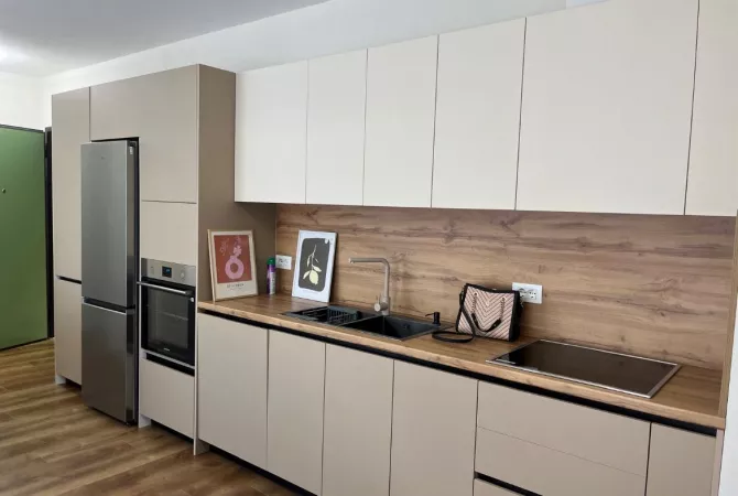 Shtepi me qera 1+1 ne Tirane - 650 Euro
