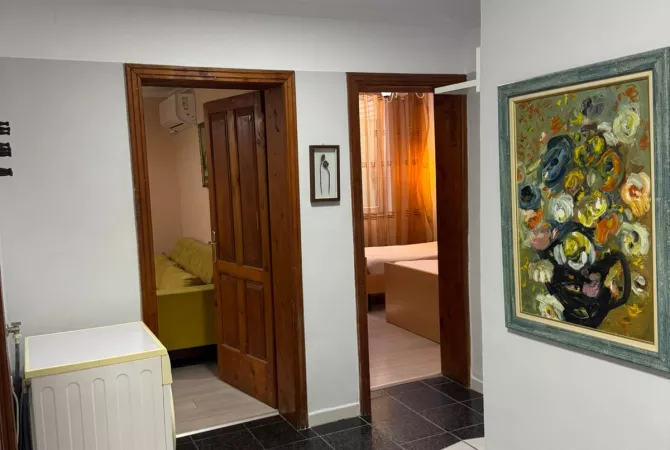 Shtepi me qera 1+1 ne Tirane - 55,000 Leke