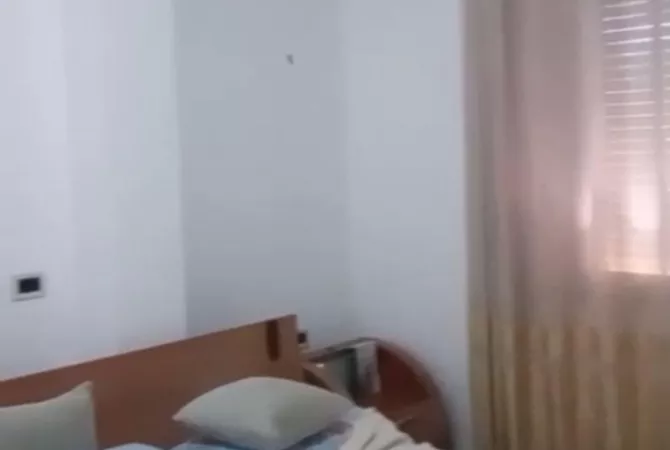 Shtepi me qera 1+1 ne Tirane - 35,000 Leke
