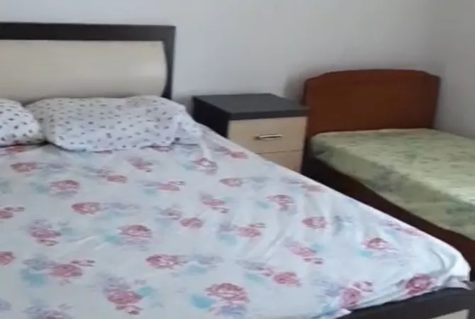 Shtepi me qera Apartament ne Tirane, 2+1, Mobilimi E mobiluar, Pagesa 40,000  Leke.