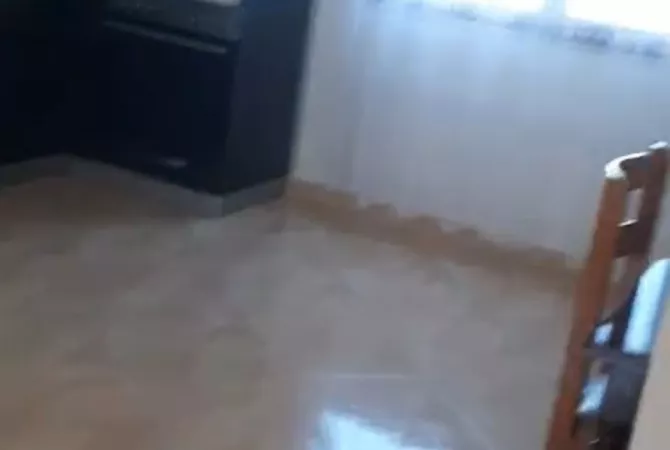 Shtepi me qera Apartament ne Tirane, 2+1, Mobilimi E mobiluar, Pagesa 40,000  Leke.