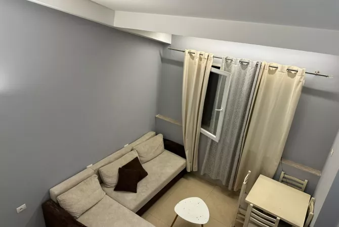 House for Rent 1+1 in Tirana - 45,000 Leke