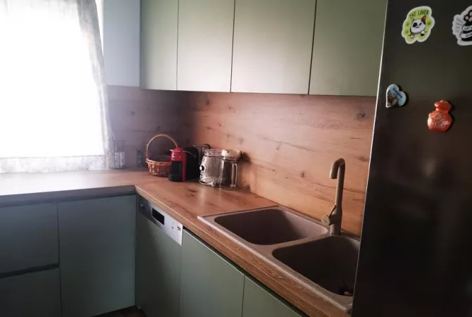 Shtepi me qera Apartament ne Tirane, 2+1, Mobilimi E mobiluar, Pagesa 60,000  Leke.