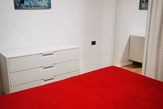 Shtepi me qera Apartament ne Tirane, 2+1, Mobilimi E mobiluar, Pagesa 60,000  Leke.