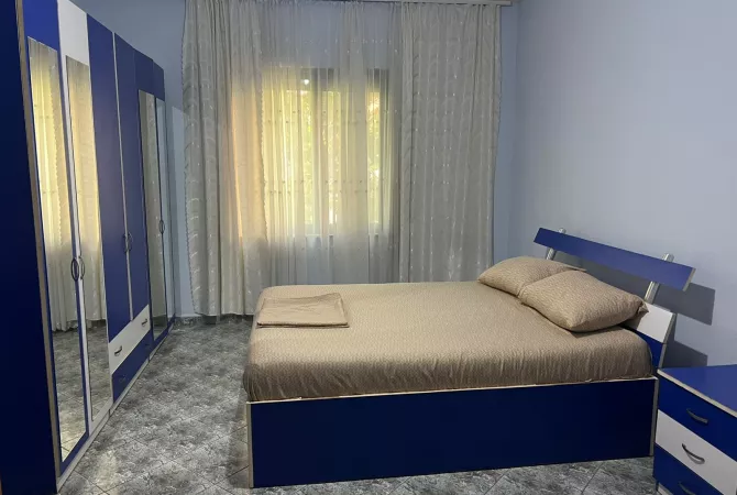 Shtepi me qera 2+1 ne Tirane - 70,000 Leke