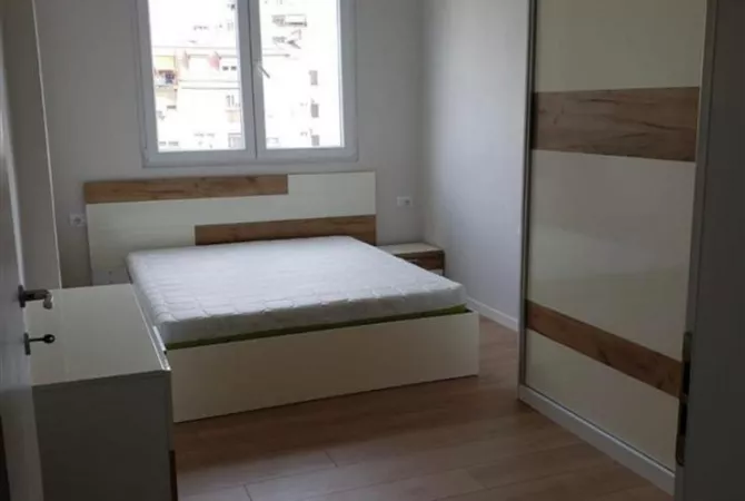 Shtepi me qera Apartament ne Tirane, 1+1, Mobilimi E mobiluar, Pagesa 52,000  Leke.