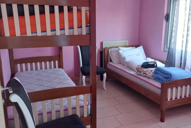 Shtepi me qera Apartament ne Tirane, 2+1, Mobilimi E mobiluar, Pagesa 55,000  Leke.