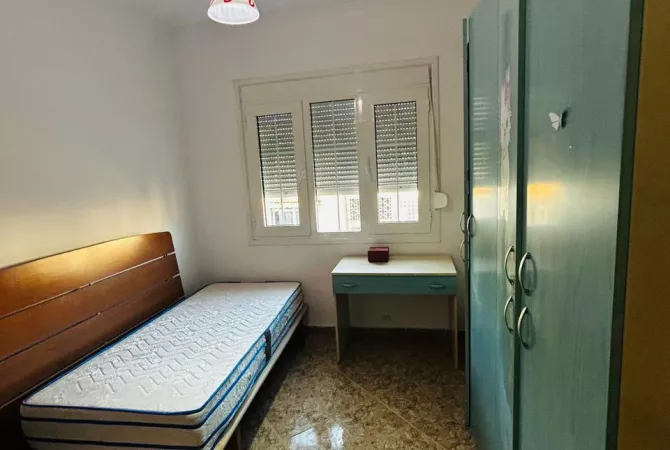 Shtepi me qera 2+1 ne Tirane - 50,000 Leke