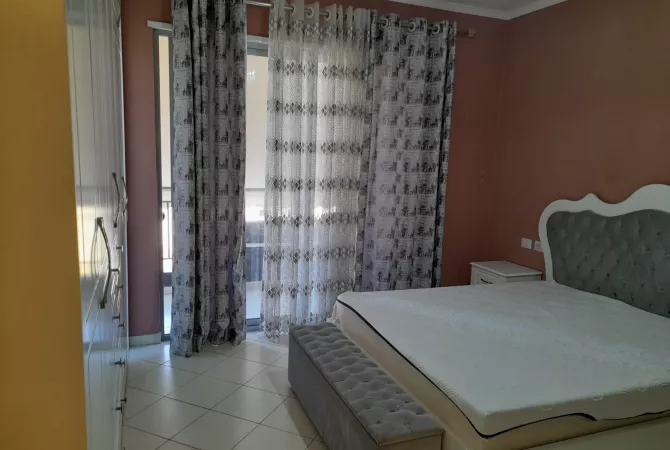 Shtepi me qera 2+1 ne Tirane - 500 Euro