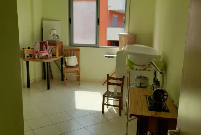 Shtepi me qera 2+1 ne Tirane - 500 Euro