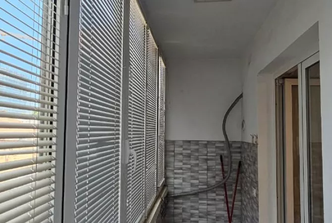 Shtepi me qera 1+1 ne Tirane - 50,000 Leke