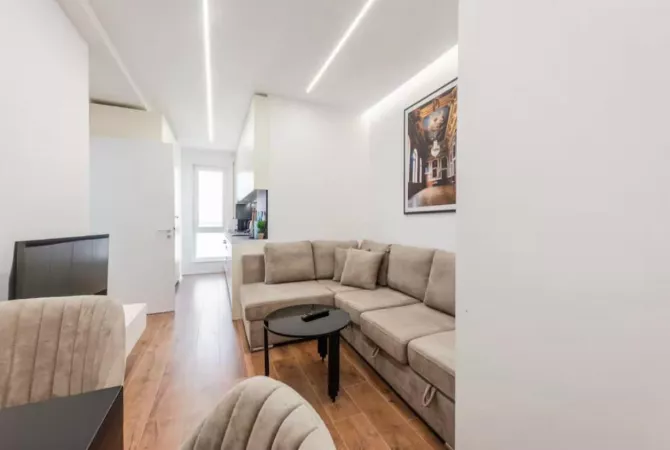 Shtepi me qera Apartament ne Tirane, 1+1, Mobilimi E mobiluar, Pagesa 700  Euro.