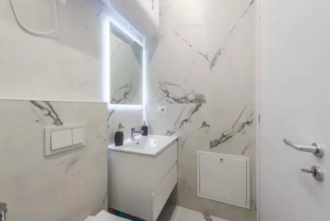 Shtepi me qera Apartament ne Tirane, 1+1, Mobilimi E mobiluar, Pagesa 700  Euro.