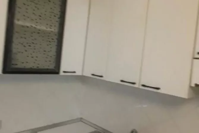 Shtepi me qera Apartament ne Tirane, 1+1, Mobilimi E mobiluar, Pagesa 60,000  Leke.