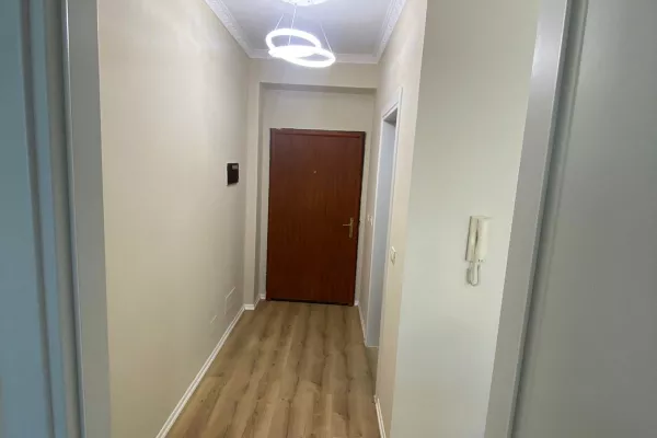 Shtepi me qera 1+1 ne Tirane - 65,000 Leke