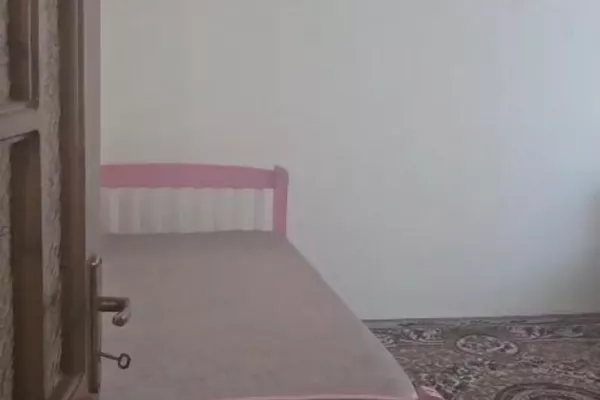 Shtepi me qera Apartament ne Tirane, 3+1, Mobilimi E mobiluar, Pagesa 65,000  Leke.