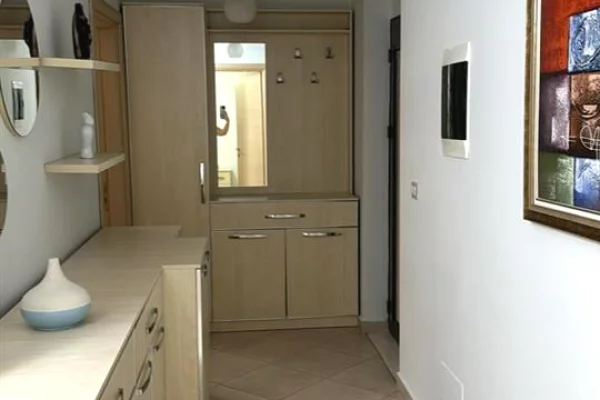 Casa in affitto 2+1 a Tirana - 60,000 Leke