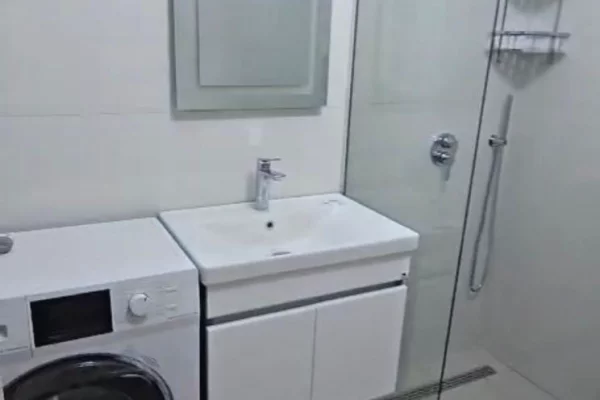 Shtepi me qera Garsoniere ne Tirane - 400 Euro