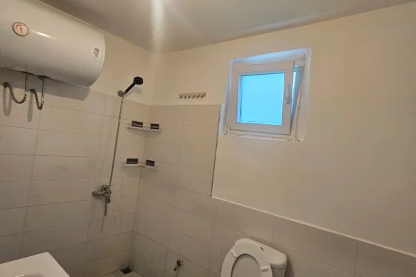 Shtepi me qera 1+1 ne Tirane - 500 Euro