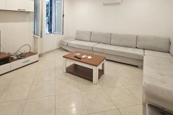 Private house for rent in Tirana 1+1, Furnished