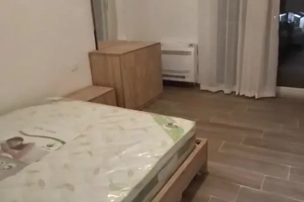 Casa in affitto 2+1 a Tirana - 50,000 Leke