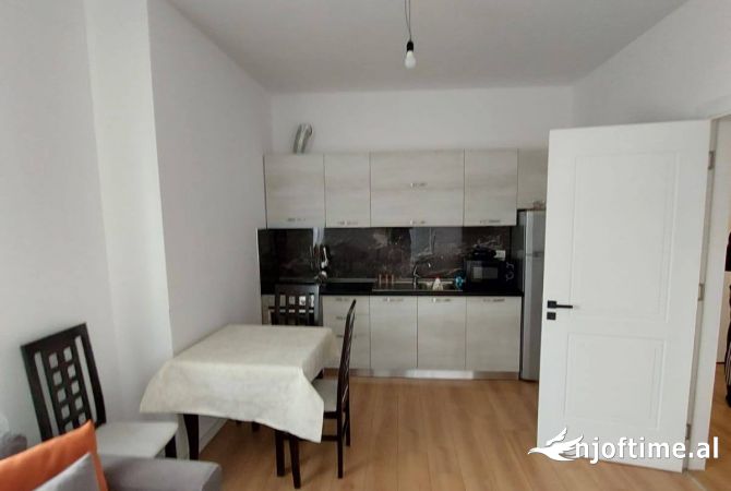 Shtepi ne shitje 1+1 ne Tirane - 108,000 Euro