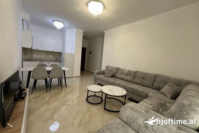 Shtepi me qera 1+1 ne Tirane - 350 Euro