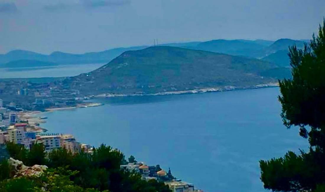 Foto 1