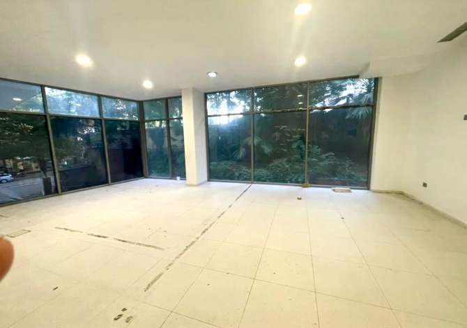 Business Property in Sale 1+1 in Tirana - 98,000 Euro