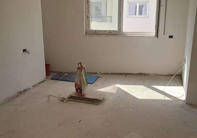 Shtepi ne shitje 2+1 ne Tirane - 270,000 Euro