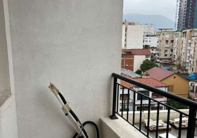Shtepi ne shitje 2+1 ne Tirane - 270,000 Euro
