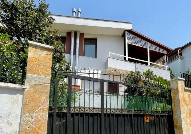 Casa in vendita 5+1 a Tirana - 577,000 Euro
