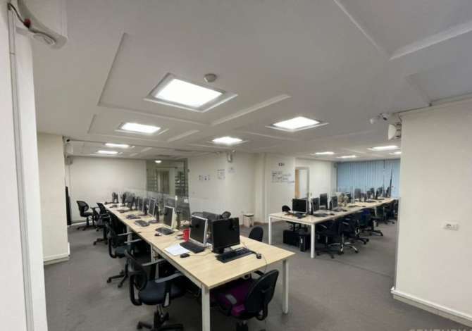 Ambient biznesi me qera 1+1 ne Tirane - 3,000 Euro