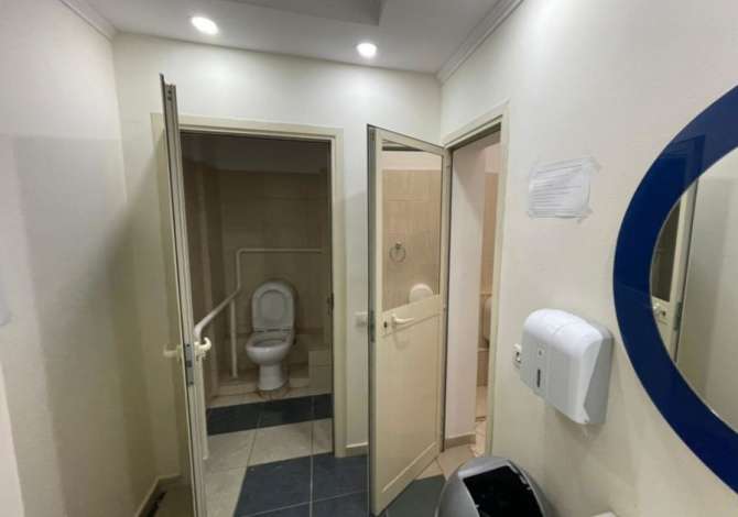 Ambient biznesi me qera 1+1 ne Tirane - 3,000 Euro