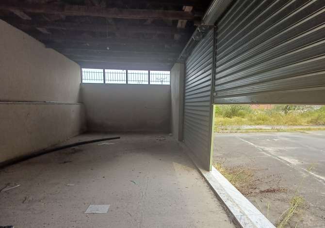 Ambient biznesi me qera 4+1 ne Tirane - 1,200 Euro