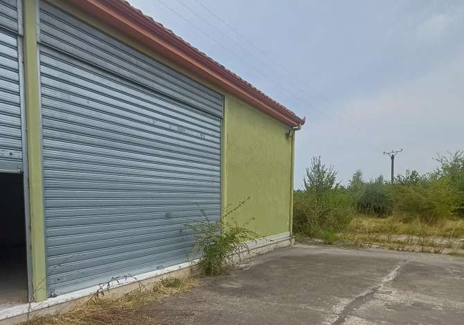 Ambient biznesi me qera 4+1 ne Tirane - 1,200 Euro